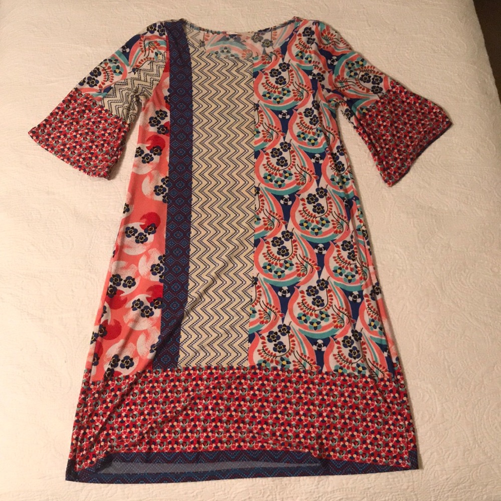 Dress - Picture 4 of 7